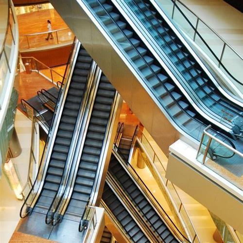 9 Different Types of Escalators ( Everything You Need to Know)