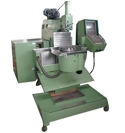 Tracer Controlled Milling Machine