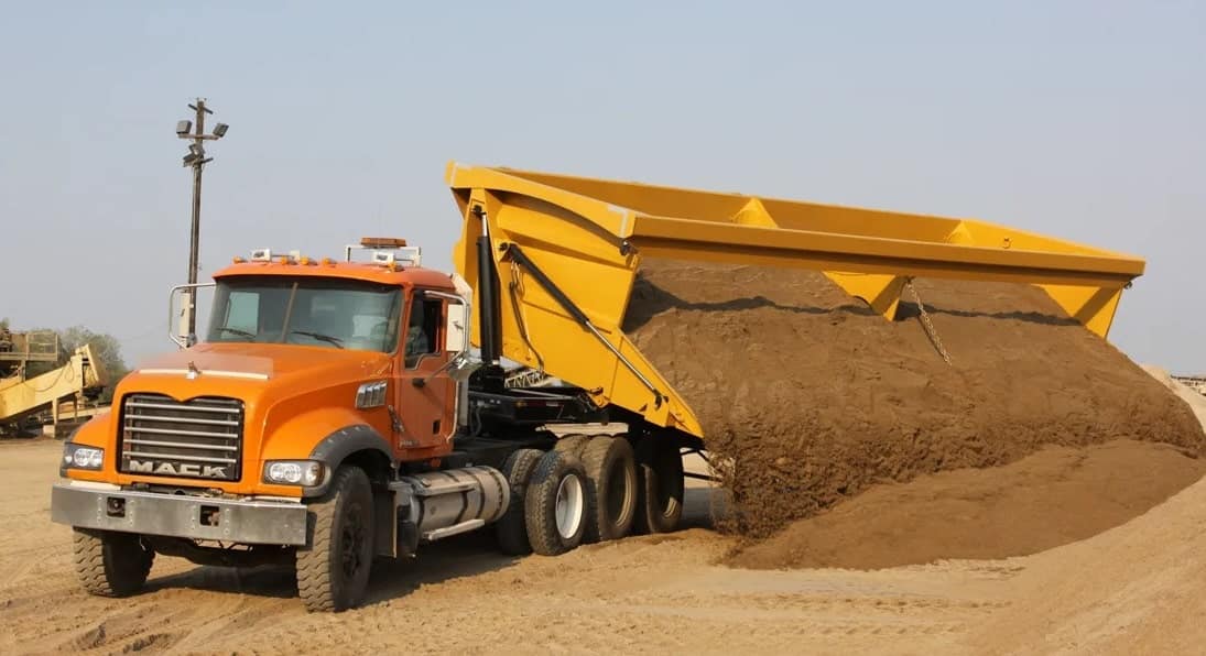 9 Types of Dump Trucks and Their Uses [With Pictures & Names