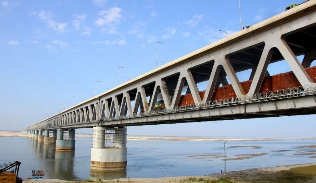 Train Bridges