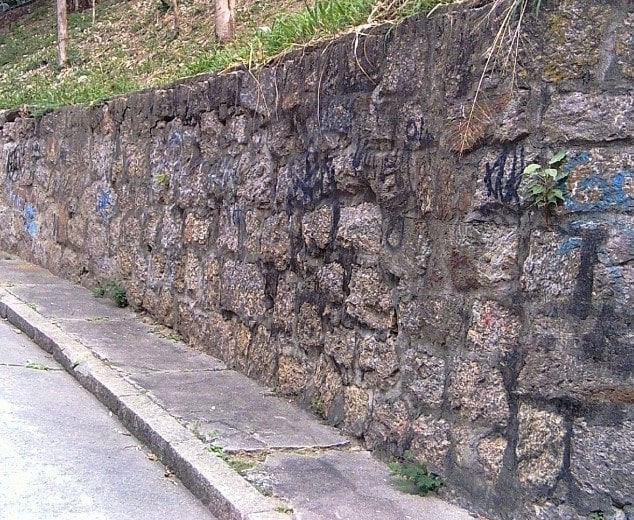 Gravity Retaining Wall